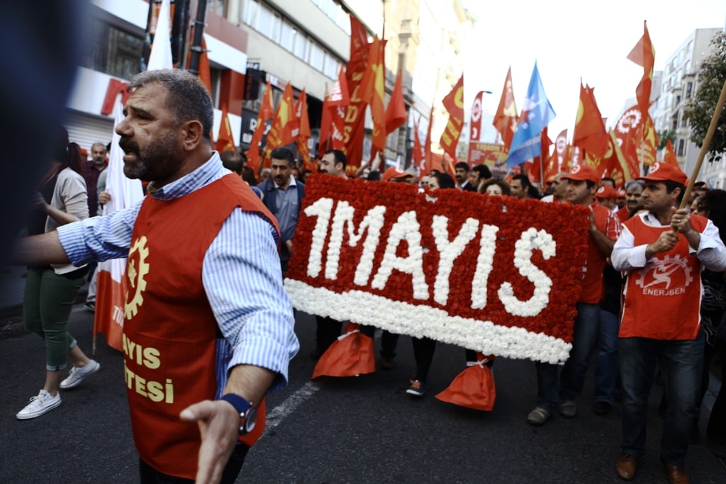 “Geçmiş Zaman Olur Ki” 1 Mayıslarından Anlar 2013 1 min