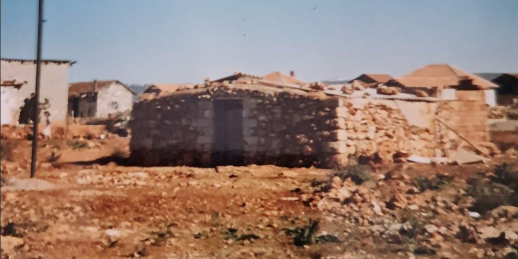 “Acemi Nalbant Gavur Eşeğinde Öğrenir” antalya 1988 dogan alpaslan demir
